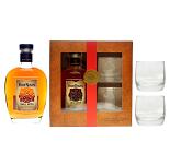 Four Roses Small Batch Bourbon Geschenkset mit 2 Glsern